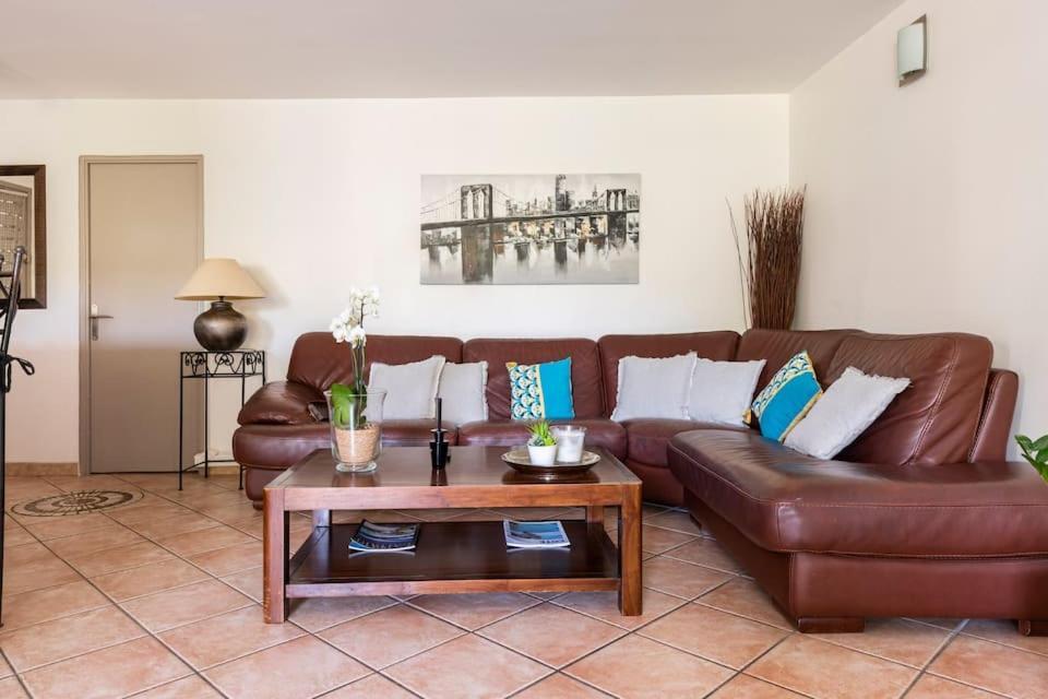 Cassis, Appartement 3 Chambres Avec Terrasse المظهر الخارجي الصورة